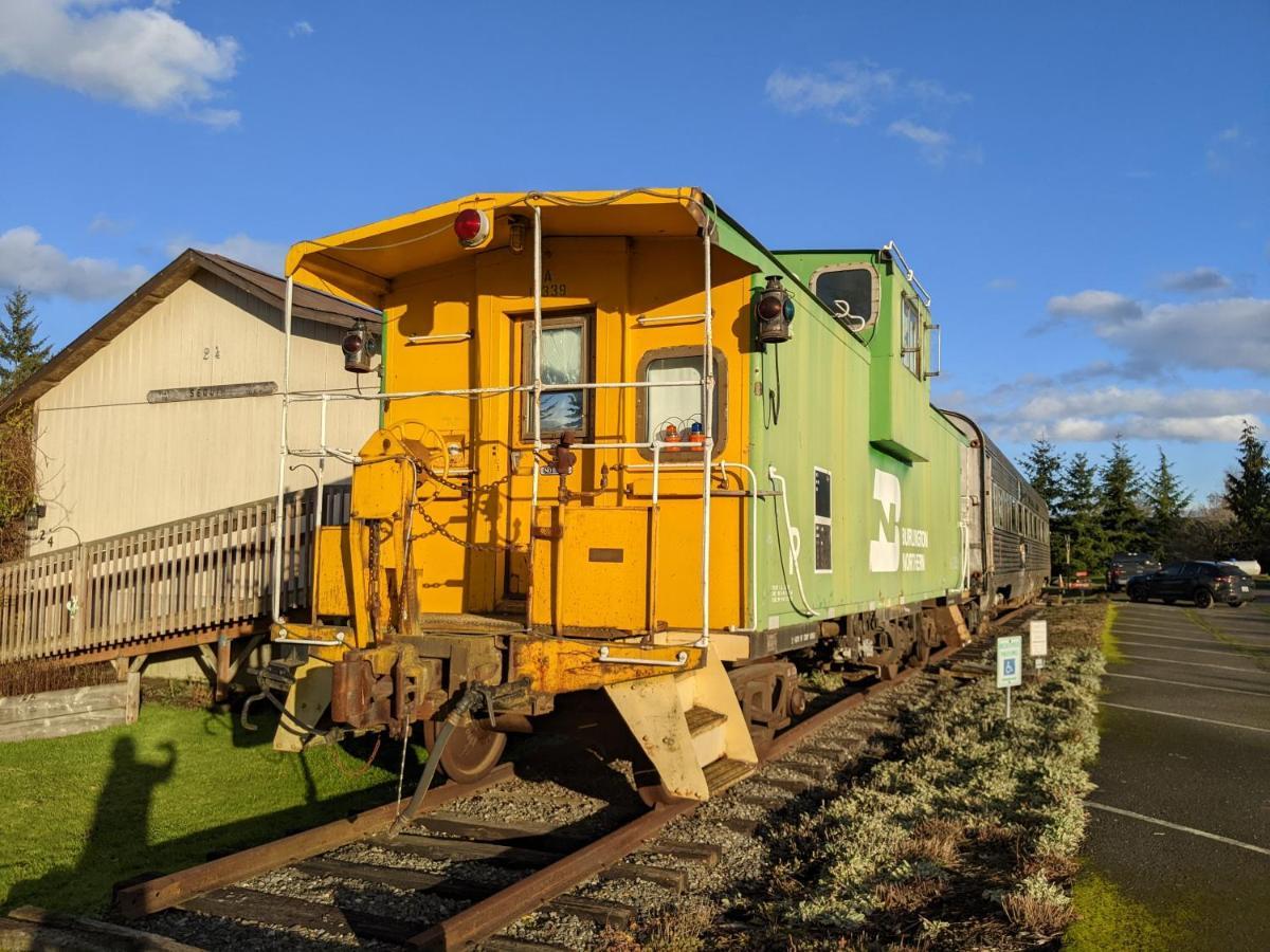 Olympic Railway Inn Секим Экстерьер фото