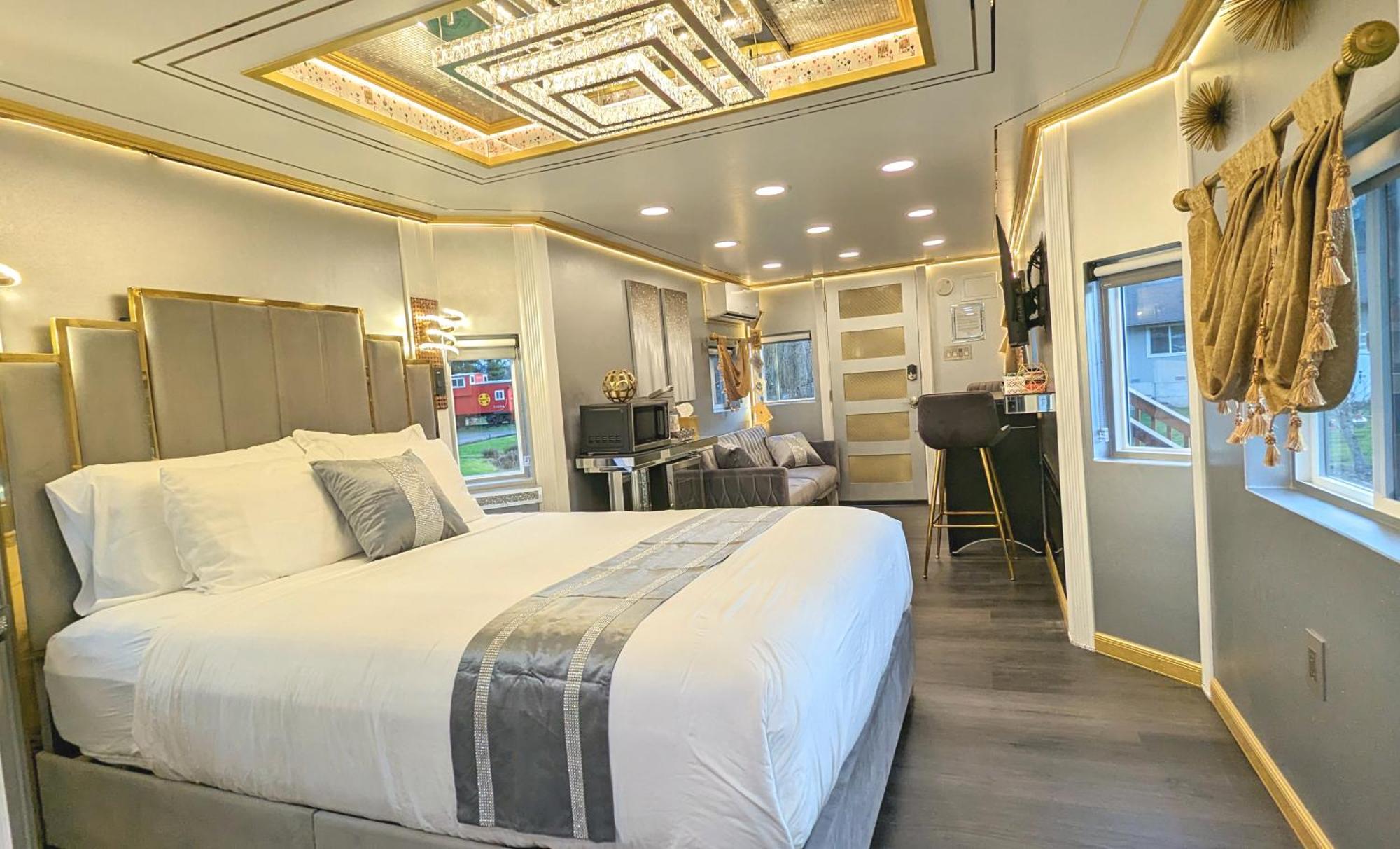 Olympic Railway Inn Секим Номер фото
