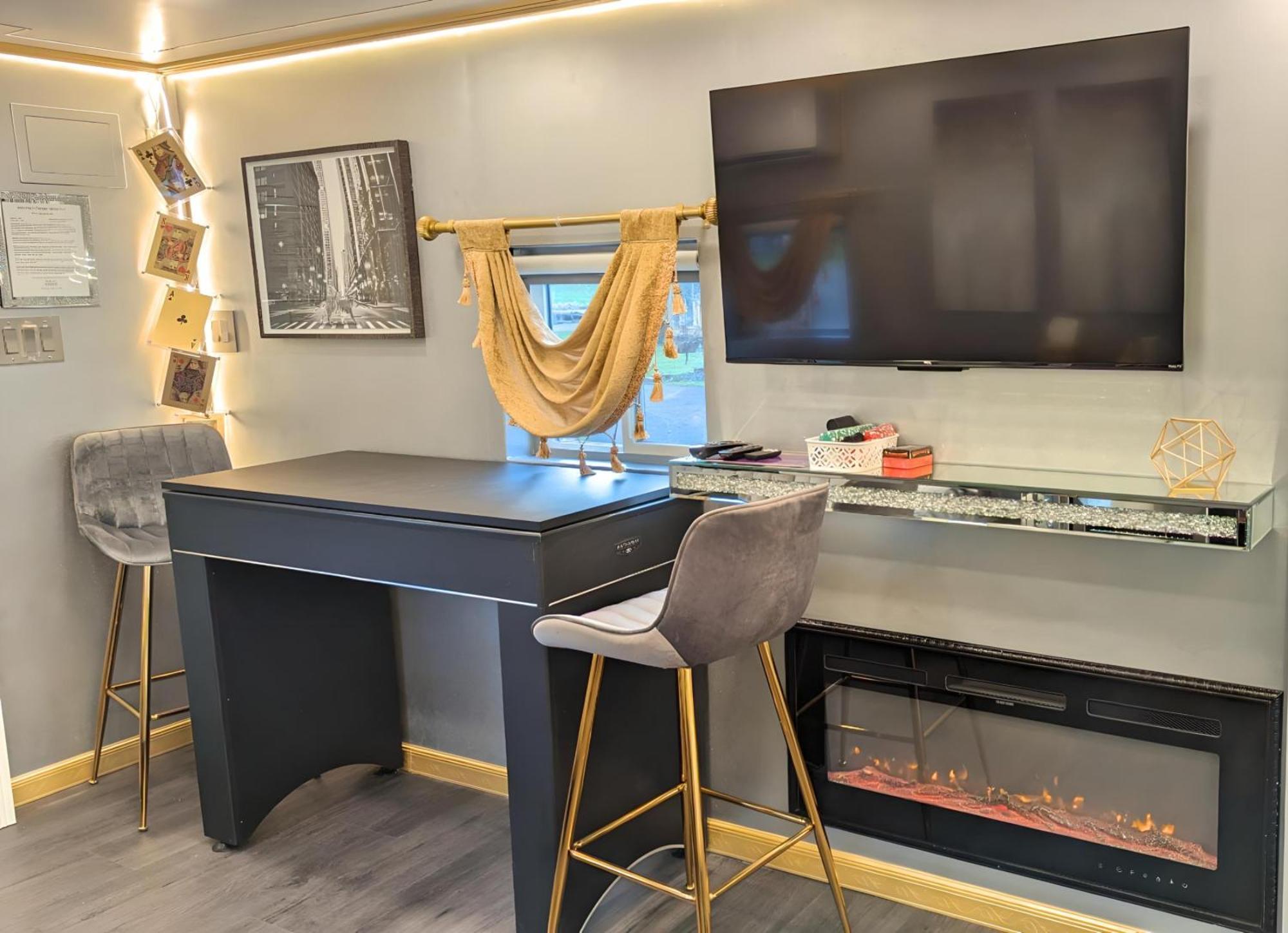 Olympic Railway Inn Секим Номер фото