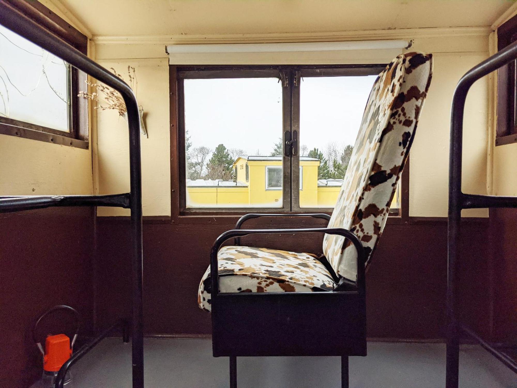 Olympic Railway Inn Секим Номер фото